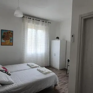  Bed & Breakfast Artis